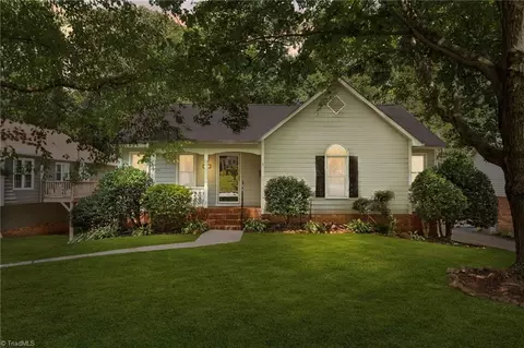 1065 Gales Ave, Winston Salem, NC 27103