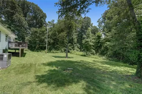 271 Curry Rd, High Point, NC 27265 photo 17