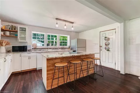 271 Curry Rd, High Point, NC 27265 photo 8
