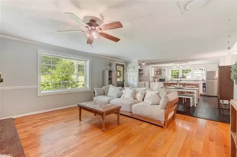 271 Curry Rd, High Point, NC 27265 photo 5