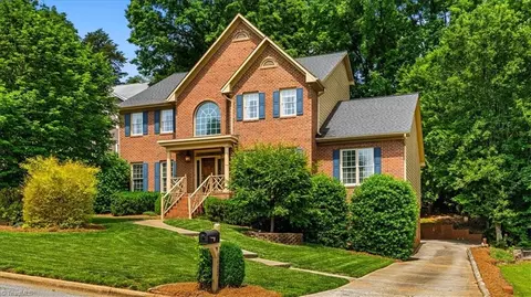 6402 Westwind Dr, Greensboro, NC 27410