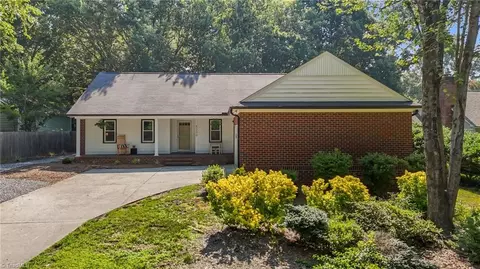5200 Southwind Rd, Greensboro, NC 27455
