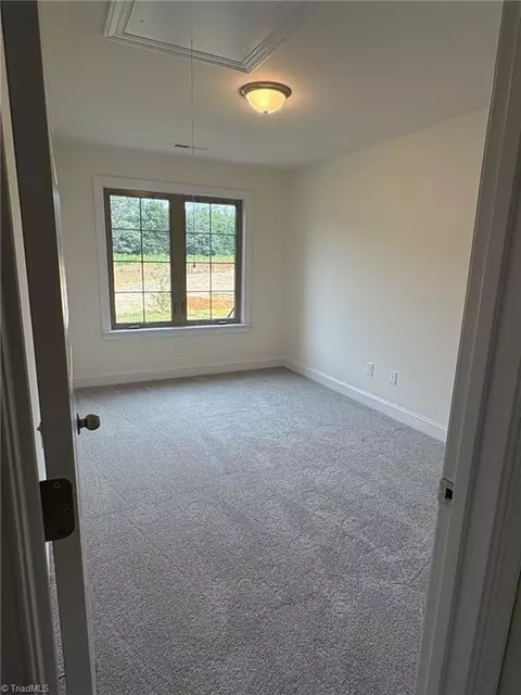 4741 Willowstone Dr, High Point, NC 27265 photo 10