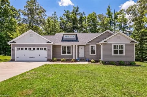 335 Price St, Stoneville, NC 27048