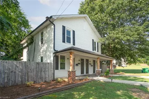 211 Murphy St W, Madison, NC 27025