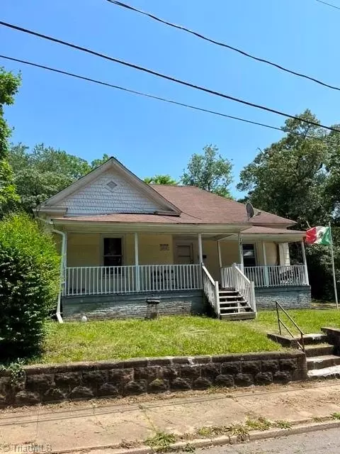 1811 Lomond St, Winston Salem, NC 27127