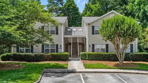 2219 New Garden Rd #A, Greensboro, NC 27410