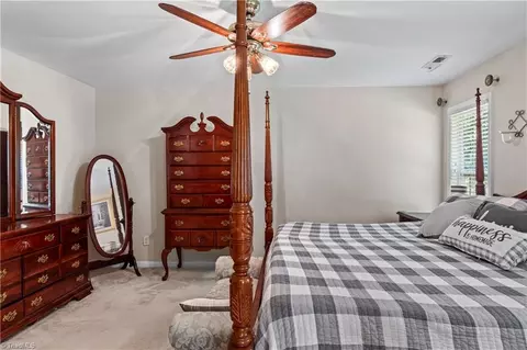 Bedroom - 129 Dover Dr, King, NC 27021 photo 3 of 7