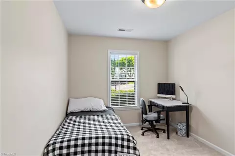 Bedroom - 129 Dover Dr, King, NC 27021 photo 6 of 7