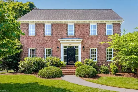 4012 Huntscroft Ln, Winston Salem, NC 27106