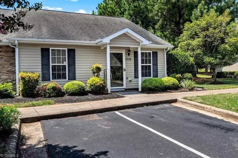 3318 Hyde Place Cir, Winston Salem, NC 27103