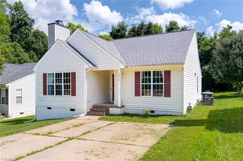 1814 Gordon St, Greensboro, NC 27405