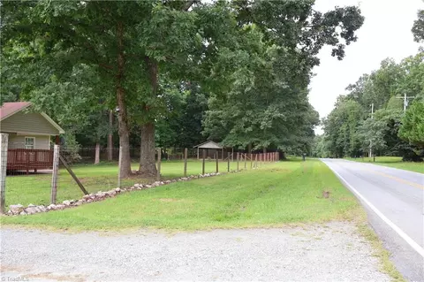 3466 Calloway Dr, Haw River, NC 27258 photo 37