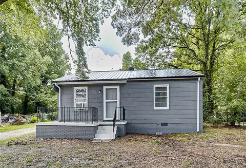 2408 Lexington Ave E, High Point, NC 27262