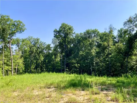 432 Big Tree Rd, High Point, NC 27265 photo 12