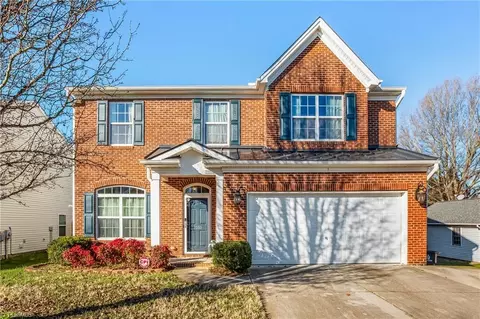 1550 Country Ln, Kernersville, NC 27284