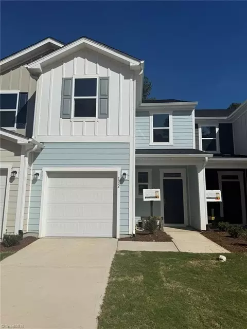 172 Parker Ln, Mebane, NC 27302