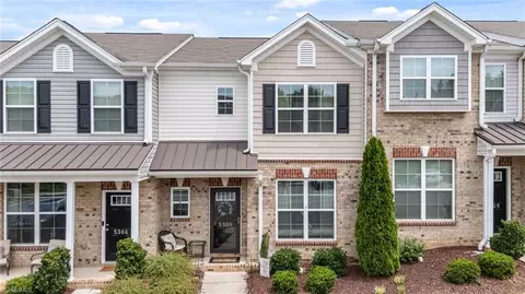 5360 Farm House Trl, Winston Salem, NC 27103