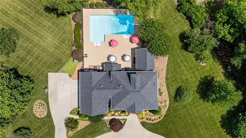 5902 Tarleton Dr, Oak Ridge, NC 27310 photo 3