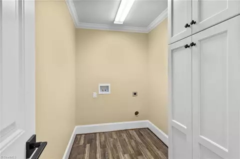 893 Chief Thomas Rd, Harmony, NC 28634 photo 8