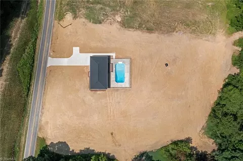 893 Chief Thomas Rd, Harmony, NC 28634 photo 37