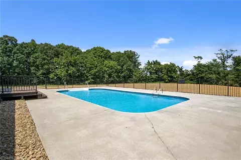 893 Chief Thomas Rd, Harmony, NC 28634 photo 30