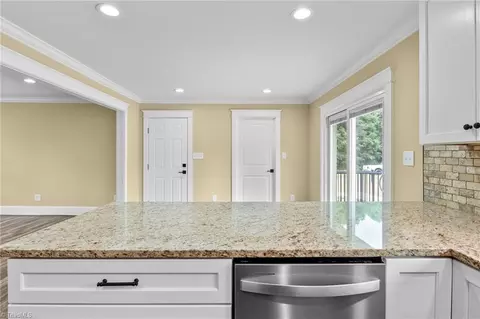893 Chief Thomas Rd, Harmony, NC 28634 photo 12