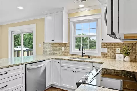 893 Chief Thomas Rd, Harmony, NC 28634 photo 15