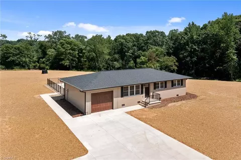 893 Chief Thomas Rd, Harmony, NC 28634 photo 34