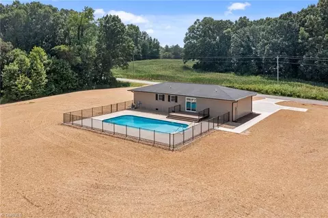893 Chief Thomas Rd, Harmony, NC 28634 photo 33