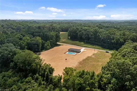 893 Chief Thomas Rd, Harmony, NC 28634 photo 36
