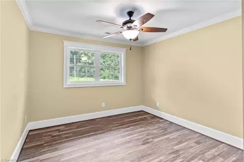 893 Chief Thomas Rd, Harmony, NC 28634 photo 18