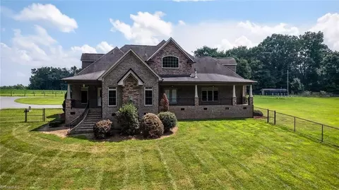 5393 Tobacco Rd, Trinity, NC 27370 photo 10