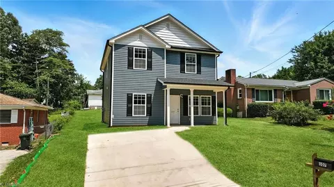 107 Barrington St, Thomasville, NC 27360