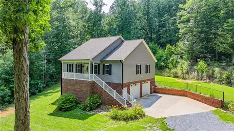 3014 Nc Highway 134, Asheboro, NC 27205