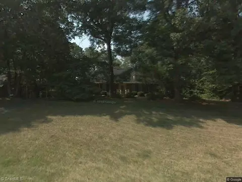 322 Riverwood Dr, Lewisville, NC 27023