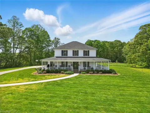 725 Bradshaw Rd, Mount Ulla, NC 28125