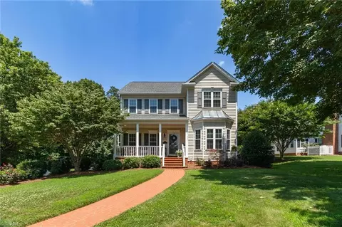 109 Bradberry Ct, King, NC 27021