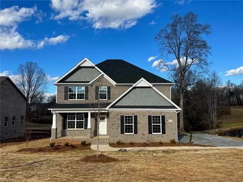 8105 Back Nine Dr #64, Stokesdale, NC 27357