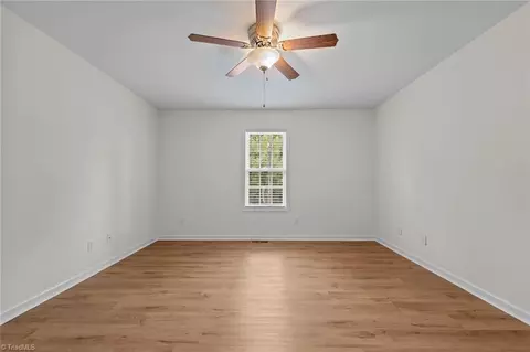 Bedroom - 5062 Jordan Valley Rd, Trinity, NC 27370 photo 1 of 4