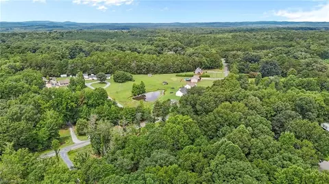 View/Area - 5062 Jordan Valley Rd, Trinity, NC 27370 photo 4 of 7