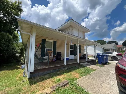 7596 Broad St, Rural Hall, NC 27045