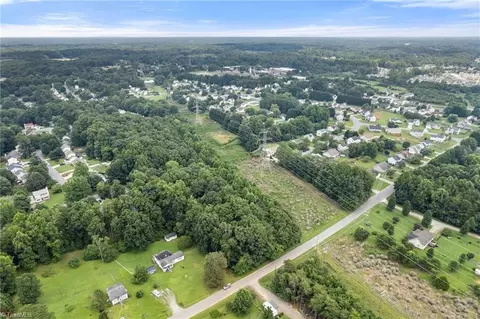 5530 Jason Rd, Greensboro, NC 27405