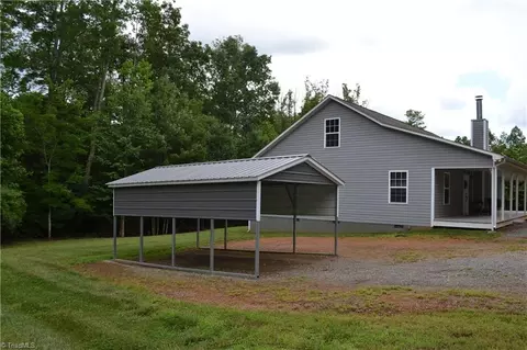 2909 Nc Highway 770, Sandy Ridge, NC 27046
