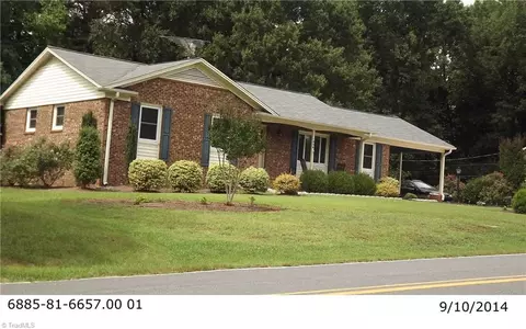 1656 Brookford Rd, Kernersville, NC 27284