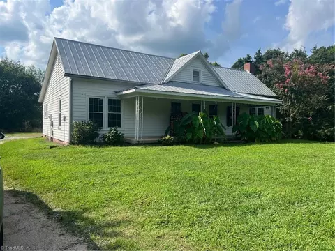3433 Rolling Rd, High Point, NC 27265 photo 7