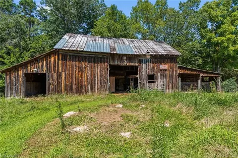 3433 Rolling Rd, High Point, NC 27265 photo 25
