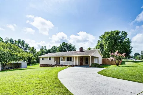 1018 Robert Ln, Archdale, NC 27263 photo 23