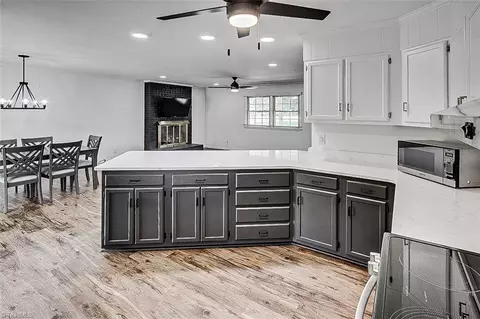 1018 Robert Ln, Archdale, NC 27263 photo 8