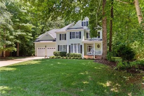 413 Chadwick Ln, Efland, NC 27243 photo 2
